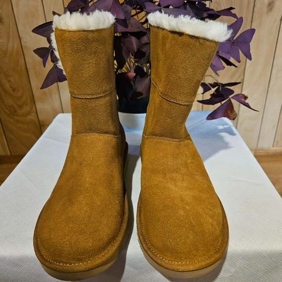Koolaburra Shoes Ugg Nwot Koolaburra Brown Size 9item 482 Poshmark